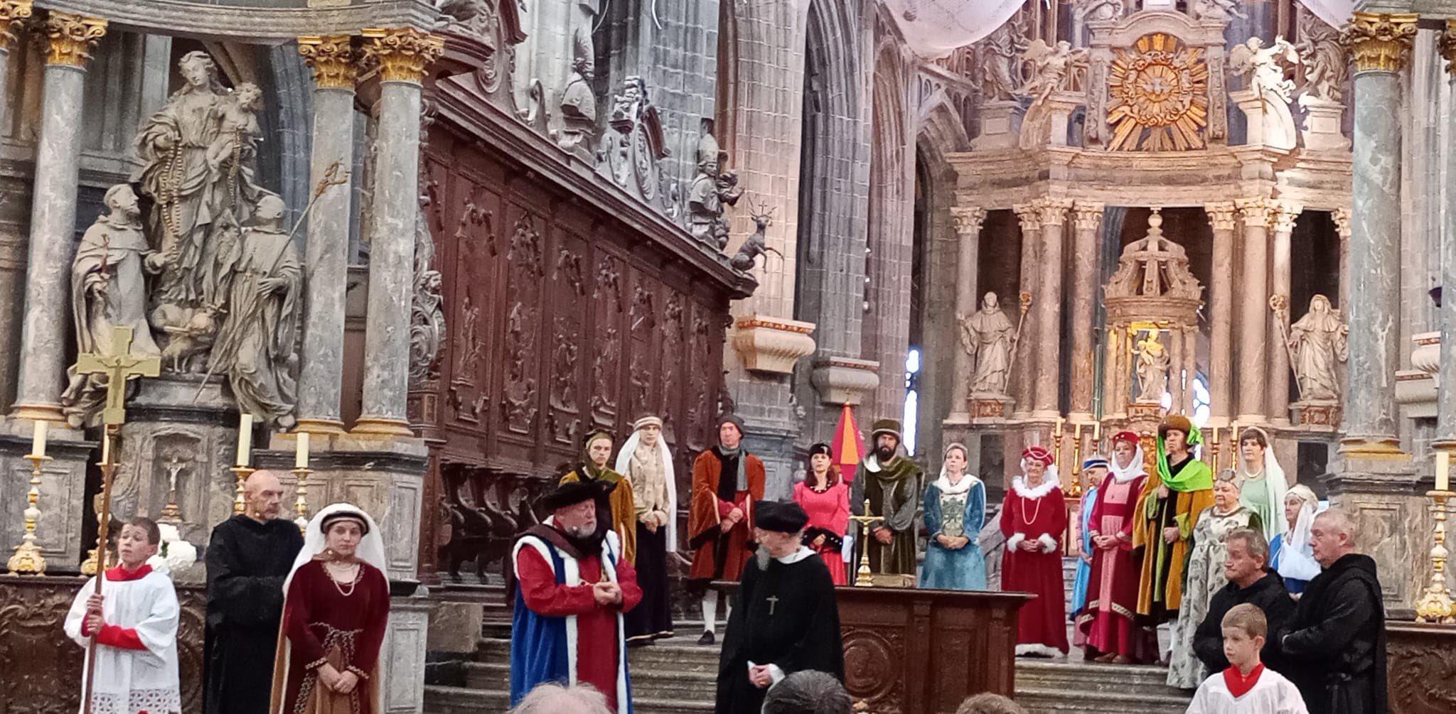 Pièce de théatre dans la basilique de Saint-Hubert